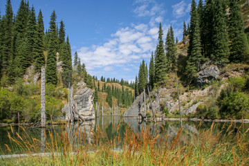  Allphotokz Lake Kaindy 20060903 4406 5D