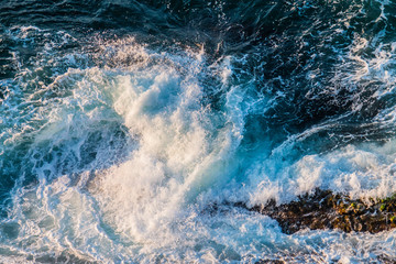 Fototapeta na wymiar High wave view in stormy sea