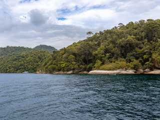 Fototapeta na wymiar Islands and coast located in the only Brazilian fjord, Paraty, state of Rio de Janeiro, Brazil