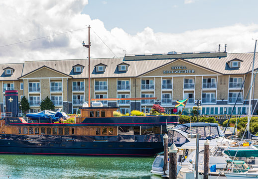 Hotel Bellwether Past Marina