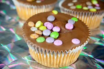 Schokoladen Törtchen, Muffin mit Zuckersteuseln