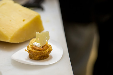 cheese and crackers