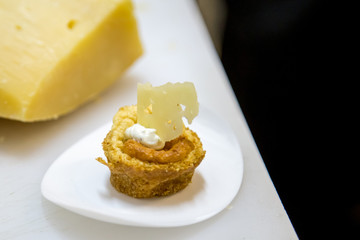 bread with cheese