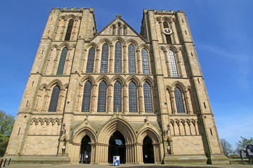 Fototapeta na wymiar Ripon Cathedral, Yorkshire