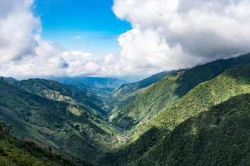 Naklejka premium mountain landscape with blue sky and clouds