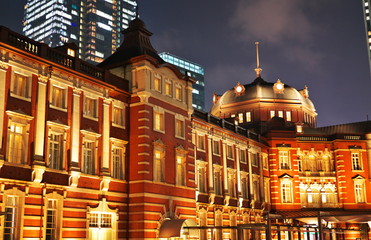 Fototapeta na wymiar 東京のシンボル駅