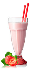 strawberry milkshake in glass