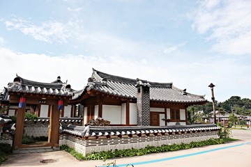 Fototapeta premium 공주한옥마을입니다