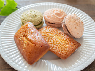 マカロンとフィナンシェ