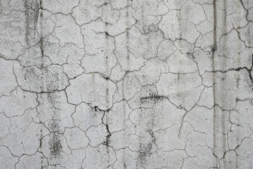 クラックが入ったコンクリート壁