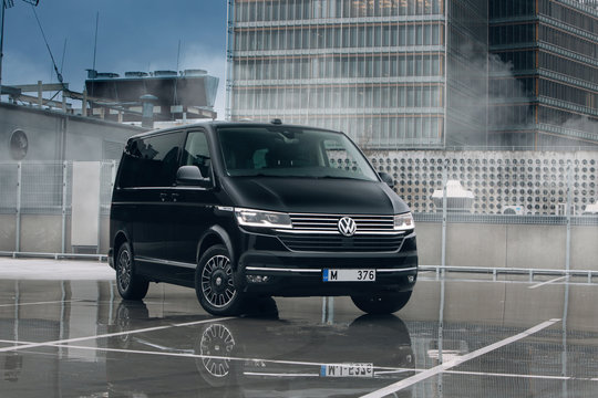 Vw Transporter Images – Browse 2,647 Stock Photos, Vectors, and Video |  Adobe Stock