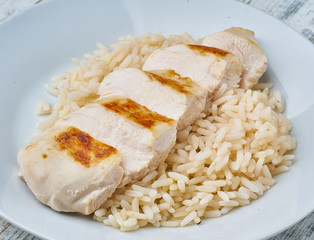 chicken breast sliced with rice