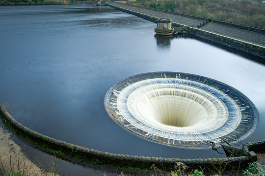 Ladybower Reservoir Bellmouth overflow