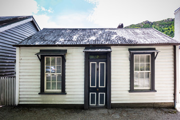 New zealand doors and windows