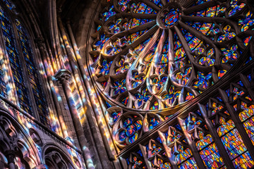 Stained glasses in cathedral Saint Vincent  in Saint-Malo - obrazy, fototapety, plakaty