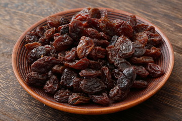  Image of dried fruit raisins