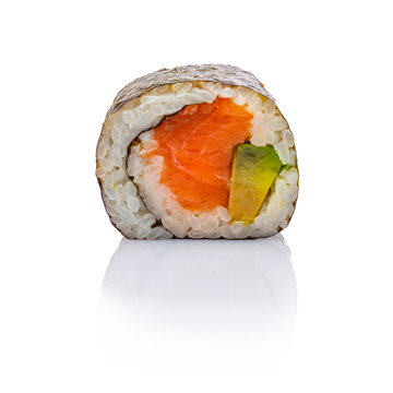Futomaki Sushi mit Lachs und Avocado roh
