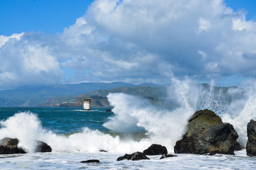 sea waves and blue sky
