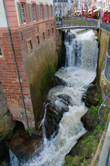 Saarburg Wasserfall Leuk am  Marktplatz