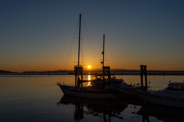 Fototapeta na wymiar Everett WA. - USA / 02/19/2020: Sunset on Port Gardner