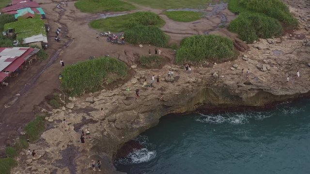 Bali Indonesia Aerial v27 Birdseye view flying over Devil�s Tear coves on Nusa Lembongan - April 2019