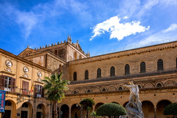 Fototapeta premium モンレアーレ大聖堂