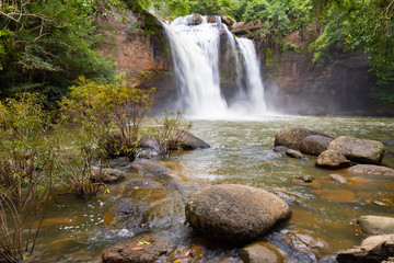 Obraz premium Haew Suwat Waterfall in Khao Yai National Park, Thailand