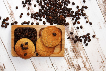 Coffee beans and oatmeal cookies