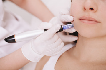 Cropped close up of unrecognizable woman getting mesotherapy procedure at beauty clinic - obrazy, fototapety, plakaty