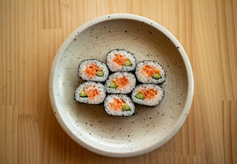 マグロのたたきの太巻き Sushi rolls with minced tuna and cucumber