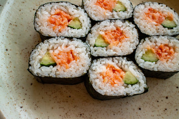 マグロのたたきの太巻き Sushi rolls with minced tuna and cucumber