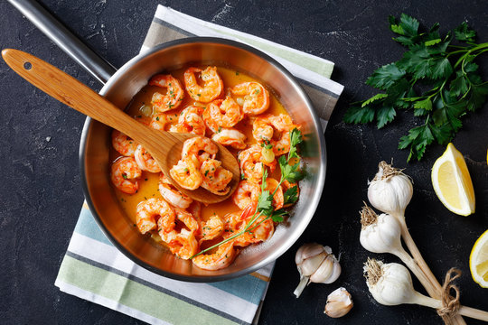 Shrimp Scampi With Garlic Butter Sauce And Lemon