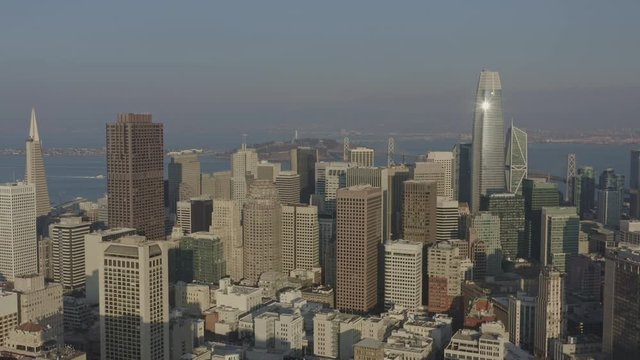 San Francisco Aerial v92 Cityscape from near Union Square flying over Financial District with Treasure Island and Bay Bridge views - December 2018