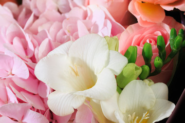 Obraz na płótnie Canvas Bouquet of mixed spring flowers close-up view - Image