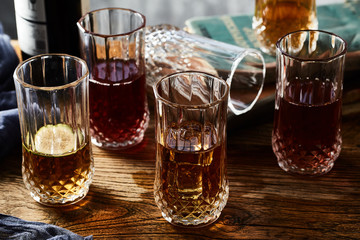 Glass kettle and water cup