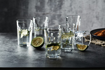 Glass kettle and water cup