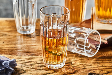 Glass kettle and water cup