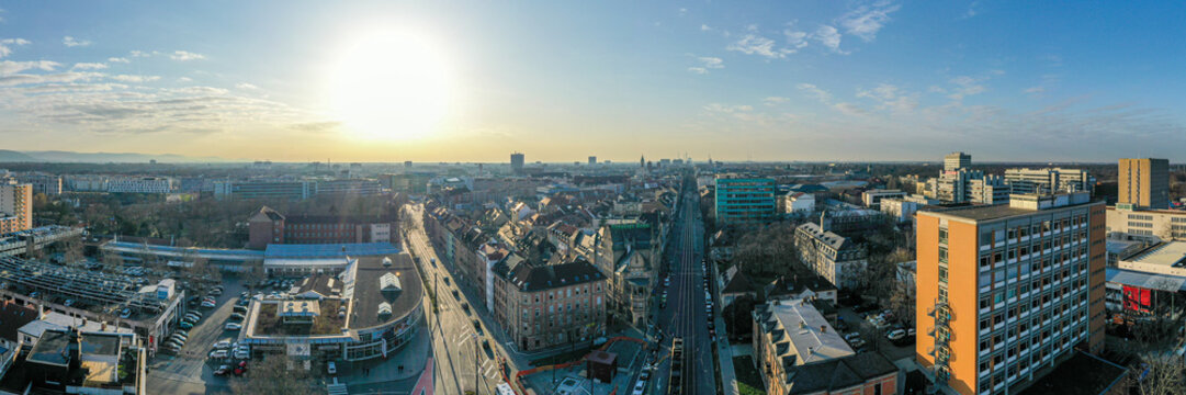 Panorama Luftbildaufnahme am 08.02.2020 in Karlsruhe, Durlacher Tor, Germany