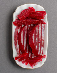 Rote Bete in einer weißen Schale für die Food Fotografie