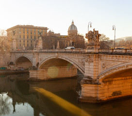 Obraz premium Vitorio Emanuele II bridge at sunset, Rome