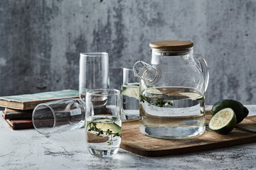 Glass kettle and water cup