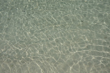 Obraz premium Agua cristalina en la costa de Tailandia