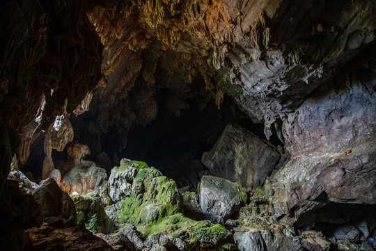 Phu Kham Cave, Vang Vieng, Laos