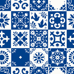 Mexican talavera seamless pattern. Ceramic tiles with flower, leaves and bird ornaments in traditional majolica style from Puebla. Mexico floral mosaic in classic blue and white. Folk art design. - 325696110