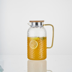 Glass kettle and water cup