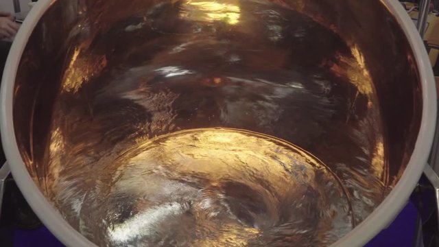 equipment for chemical industry and laboratories, Illustration of a stirrer with a bottom activator