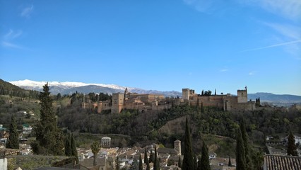 Fototapeta na wymiar Vistas fabulosas de la Alhambra de Granada