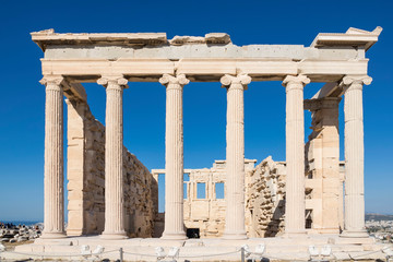 Obraz premium View of Acropolis. Famous place in Athens - capital of Greece. Ancient monuments.
