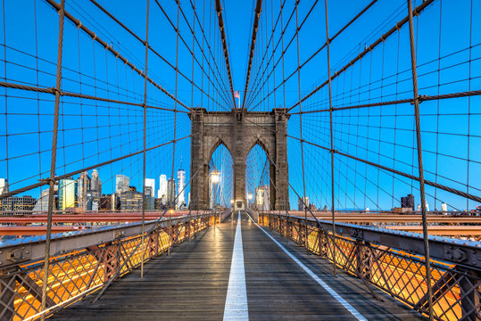 Brooklyn Bridge, Brooklyn, New York, USA
