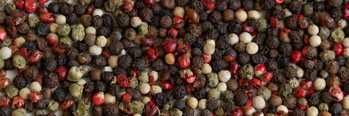 Mix of pepper seeds, spicy and condiment ingredients